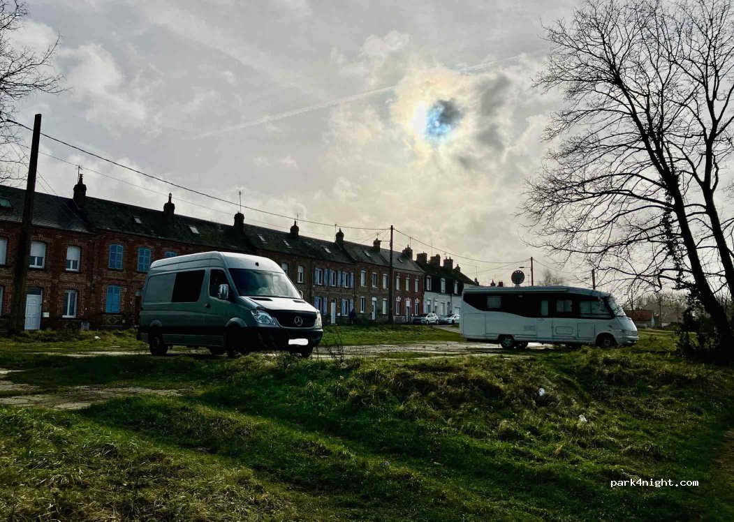 (80100) Abbeville - 67 Rue du Lieutenant Caron — foto 3