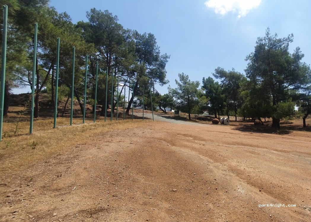 () Pyrga - Unnamed Road — foto