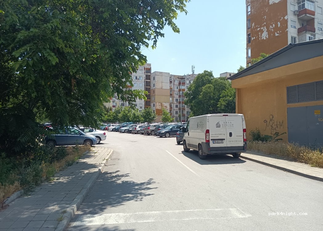 (4000) Plovdiv - Unnamed Road — foto