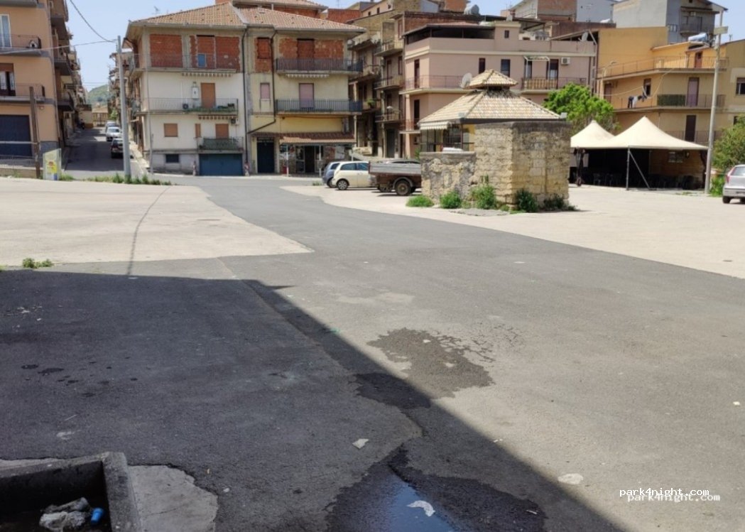 (95046) Palagonia - Via Circonvallazione — foto 2
