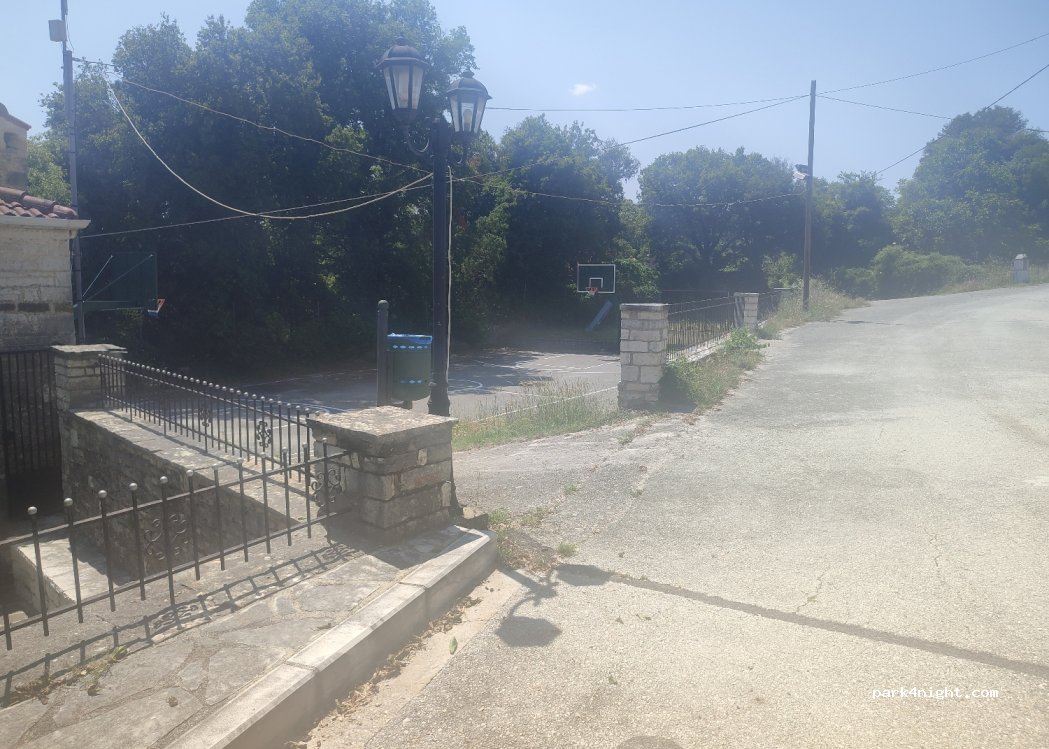 (440 13) Fortosi - Unnamed Road — foto 2