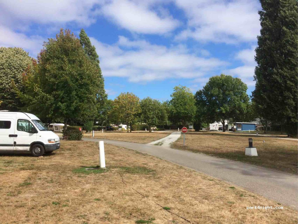 Camping Municipal Parc Priol — foto 2