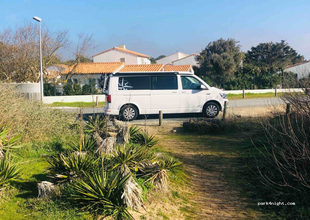 (17590) Ars-en-Ré - 46 Avenue de la Côté Sauvage — foto 3