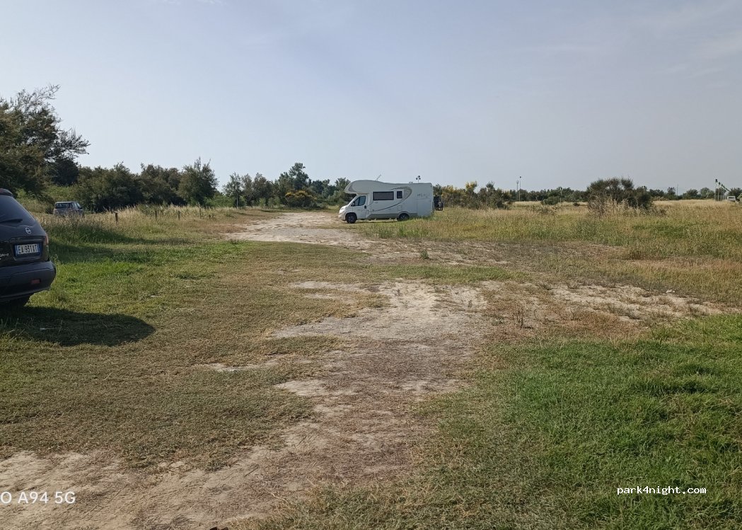 (48122) Lido Adriano - 540 Viale Giuseppe Verdi — foto