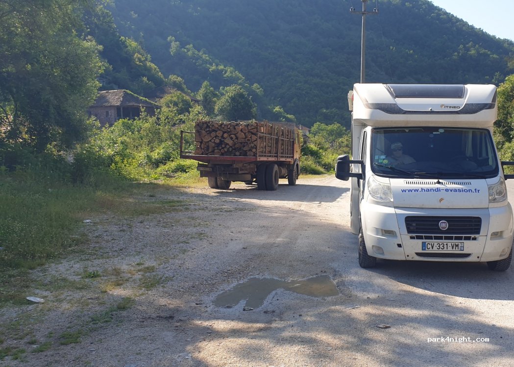 () Zheleznets - R1305 — foto 3