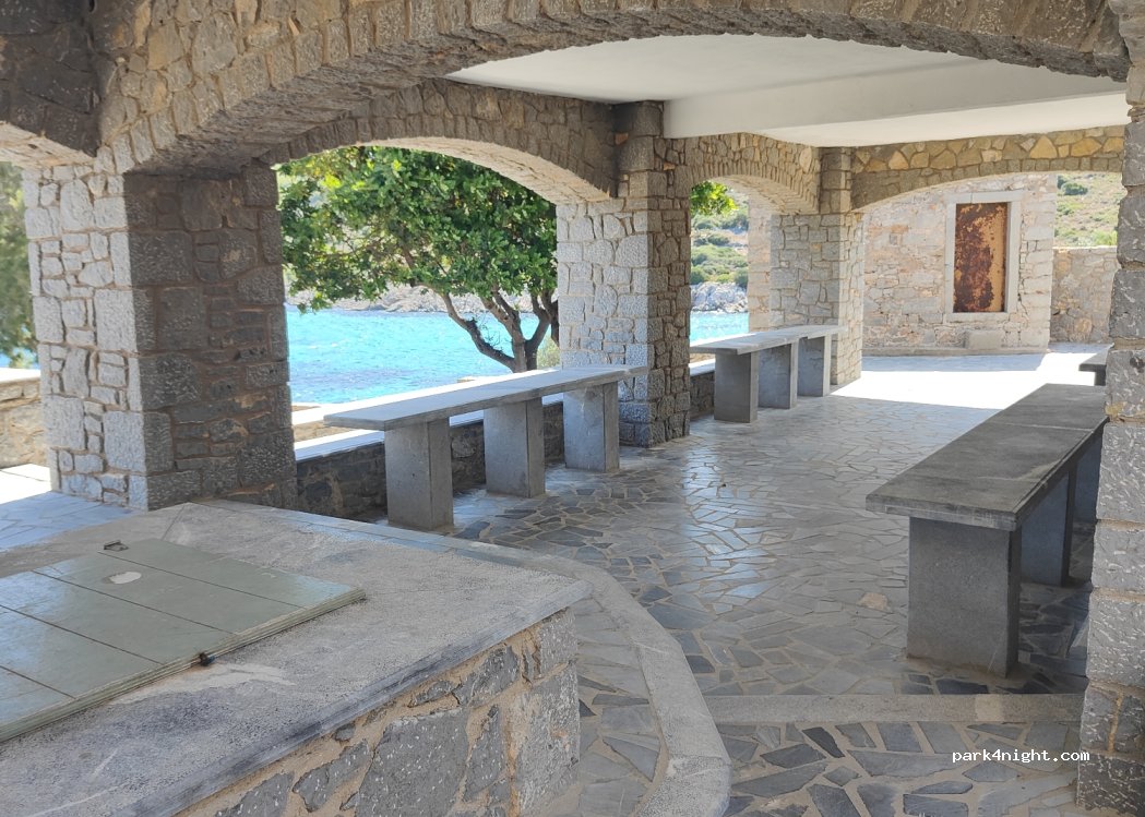 (821 02) Chios - unnamed road — foto 3