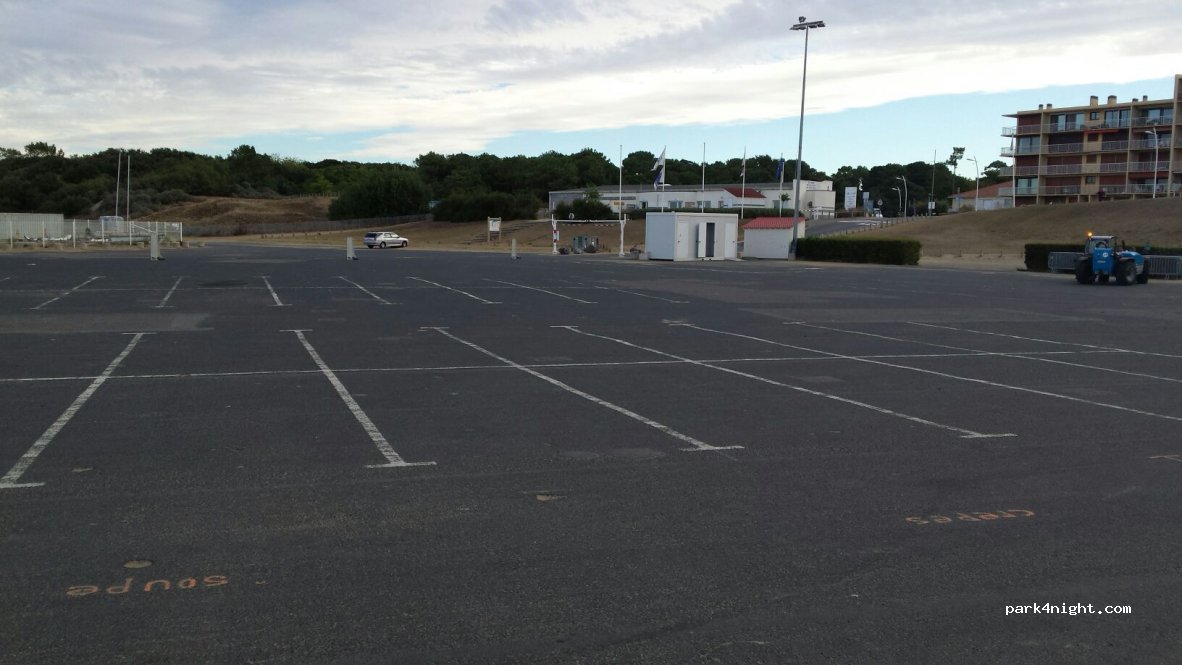 (44250) Saint-Brevin-les-Pins - 31 Boulevard de l'Océan — foto 2