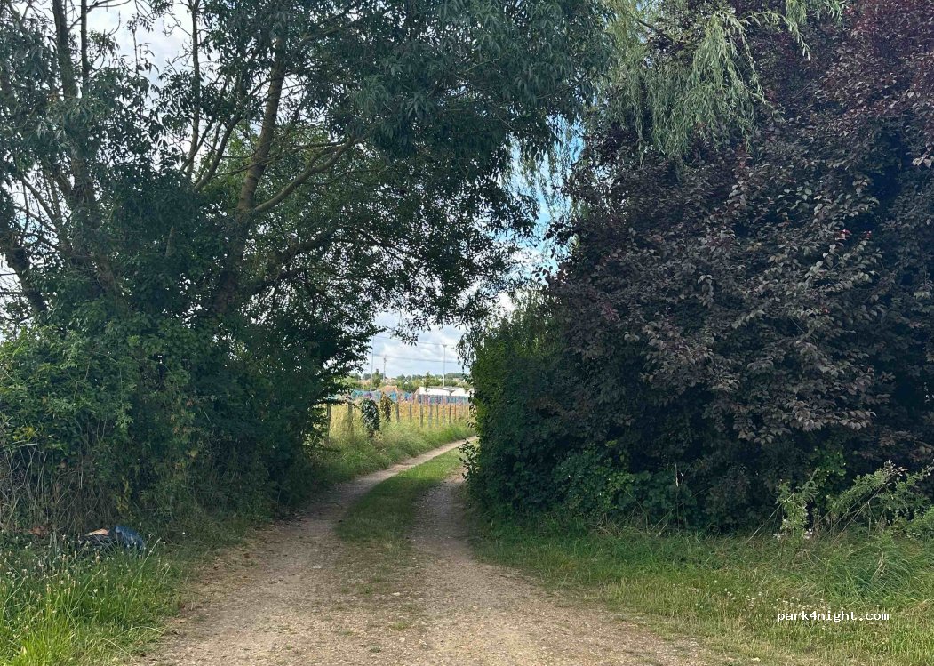(41100) Saint-Ouen - 53 Rue de Rocheboyer — foto