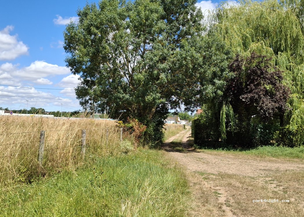 (41100) Saint-Ouen - 53 Rue de Rocheboyer — foto 5