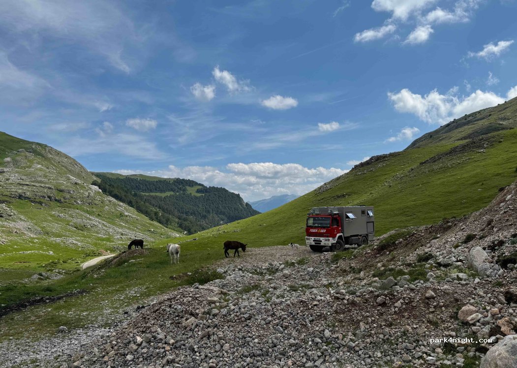 () Konjic - Unnamed Road — foto