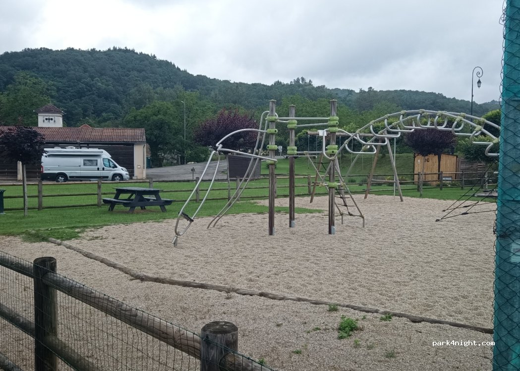 (46130) Gagnac-sur-Cère - 7 D134 — foto