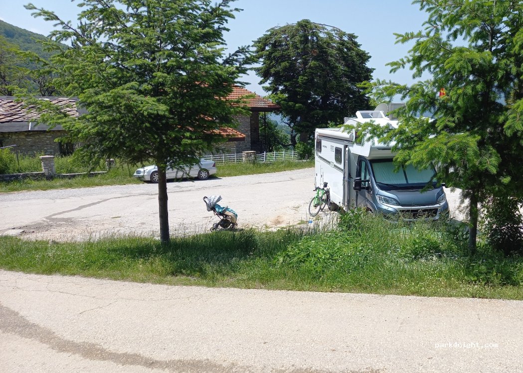 () Galichnik - — foto