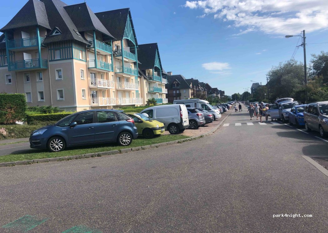 (14390) Cabourg - 37 Boulevard des Diablotins — foto 3