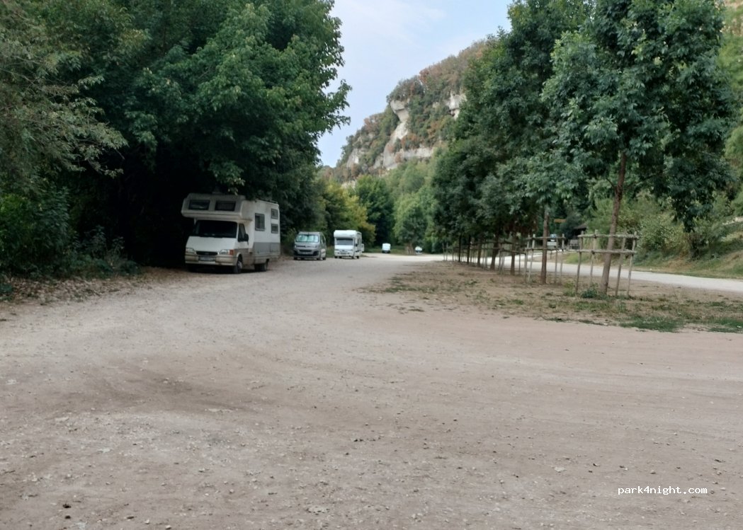 (24620) Les Eyzies-de-Tayac-Sireuil - D47 — foto 3