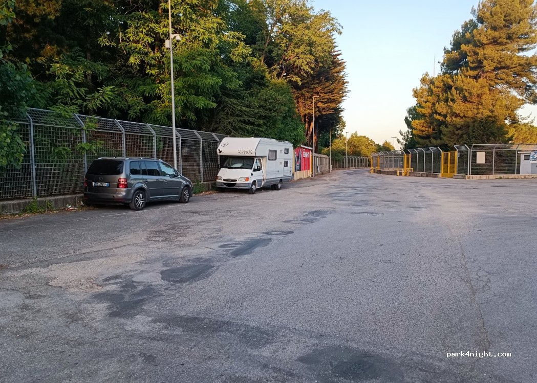 (62100) Macerata - 102 Via dei Velini — foto 4