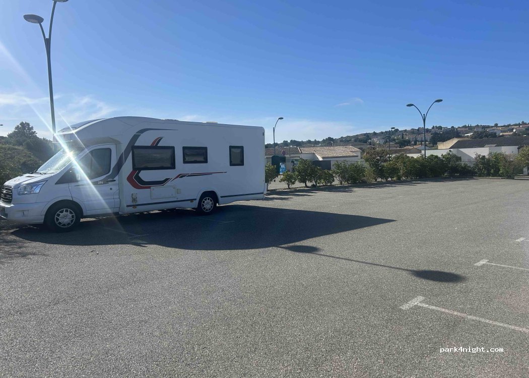 (13680) Lançon-Provence - 274 Chemin des Pinèdes — foto 2