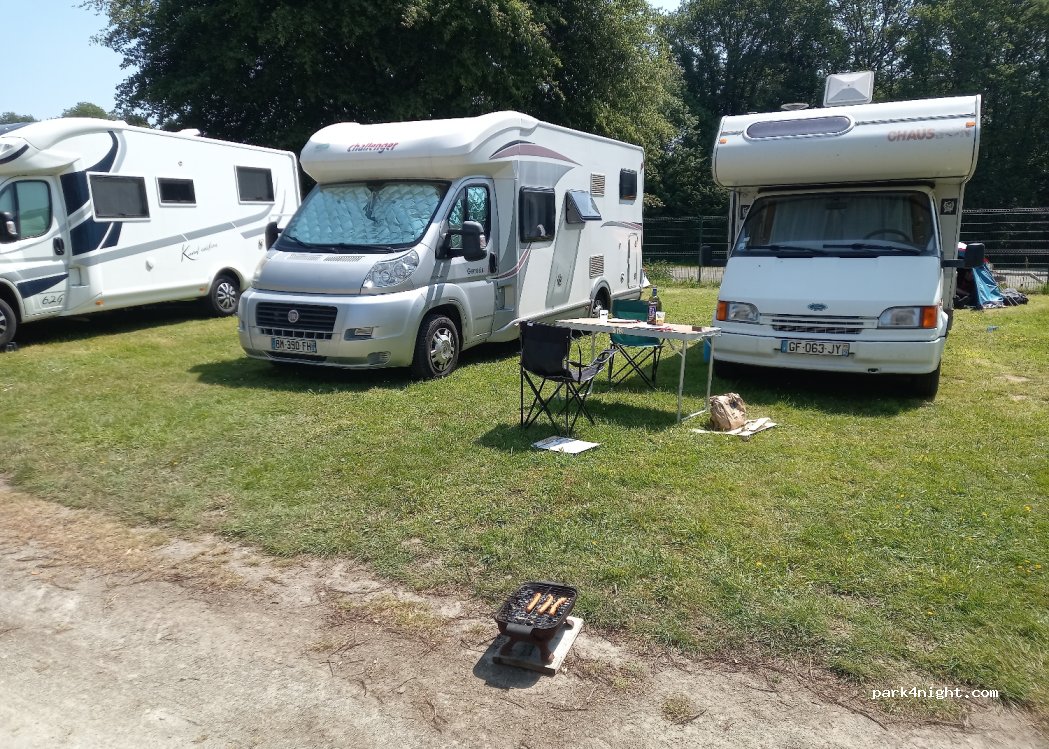 Camping Municipal de Glomel — foto 4