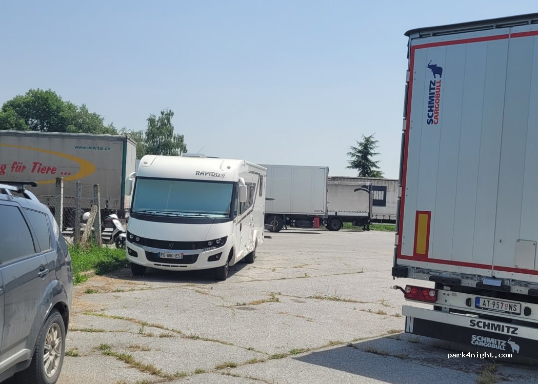 (24000) Subotica - 107 Lošinjska — foto