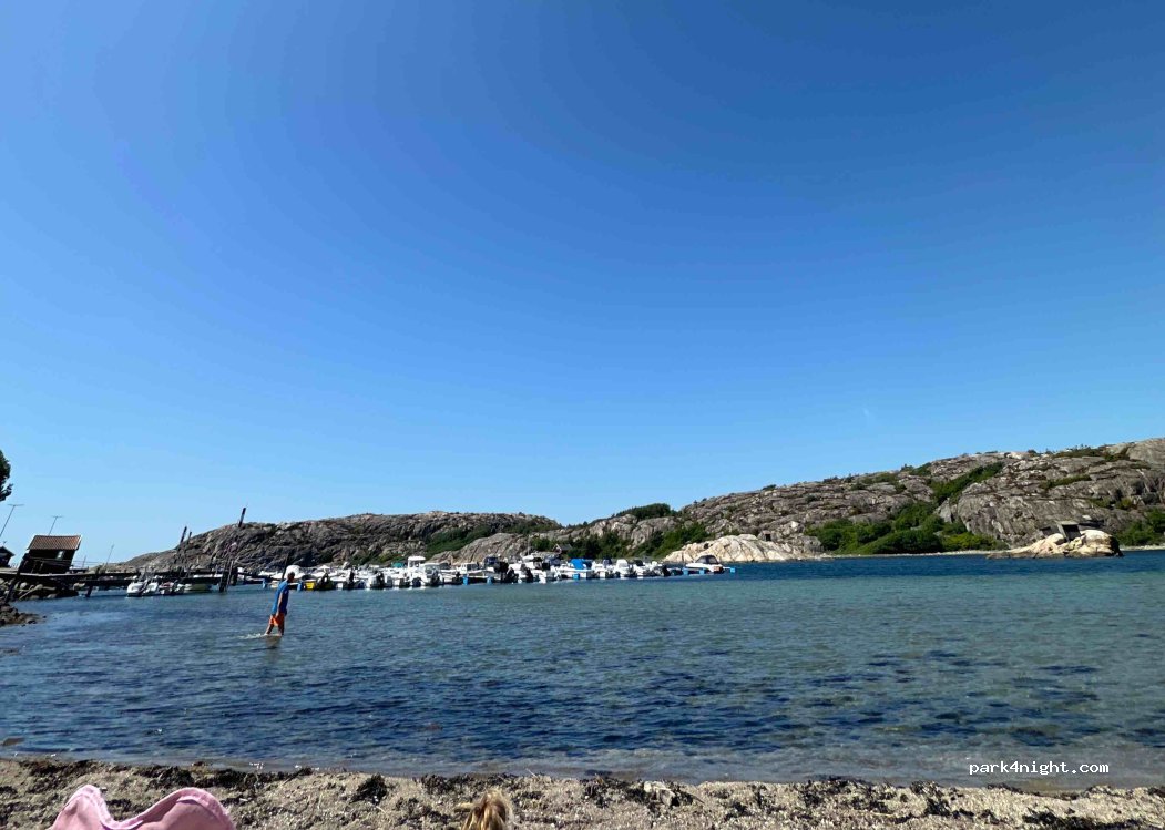 (457 95) Grebbestad - Unnamed Road — foto