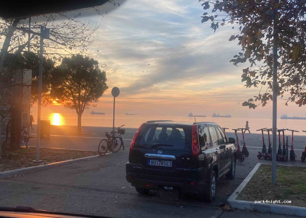 (546 40) Thessaloniki - Leof. Meg. Alexandrou — foto 2
