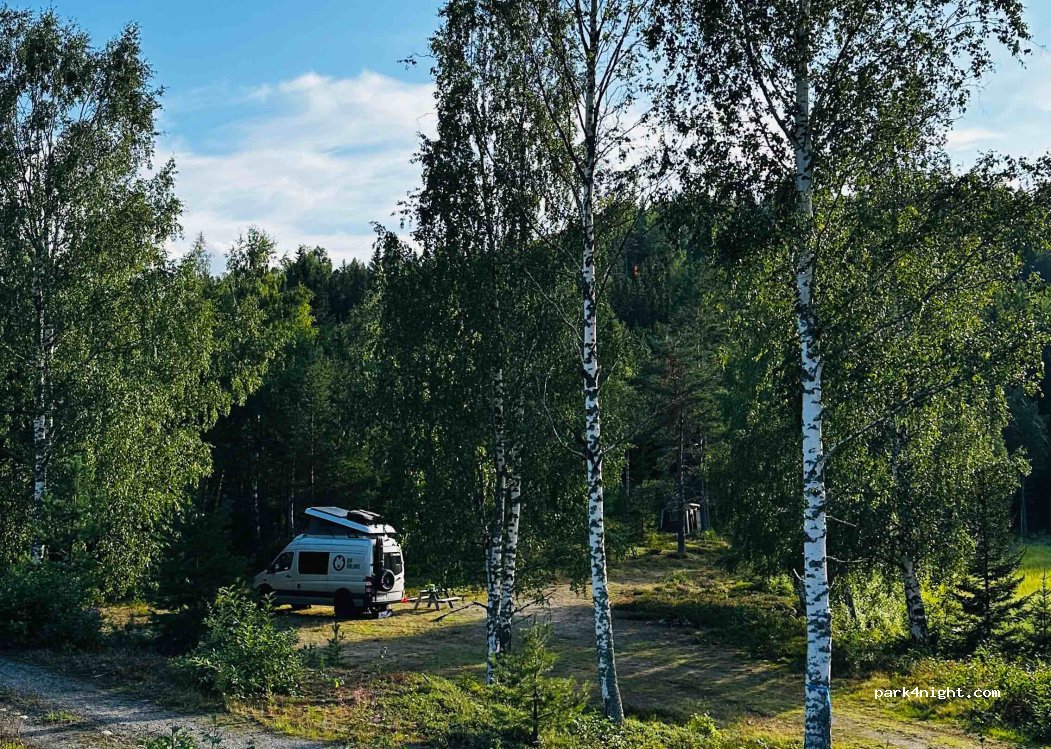 (870 32) Ullånger - Unnamed Road — foto 2