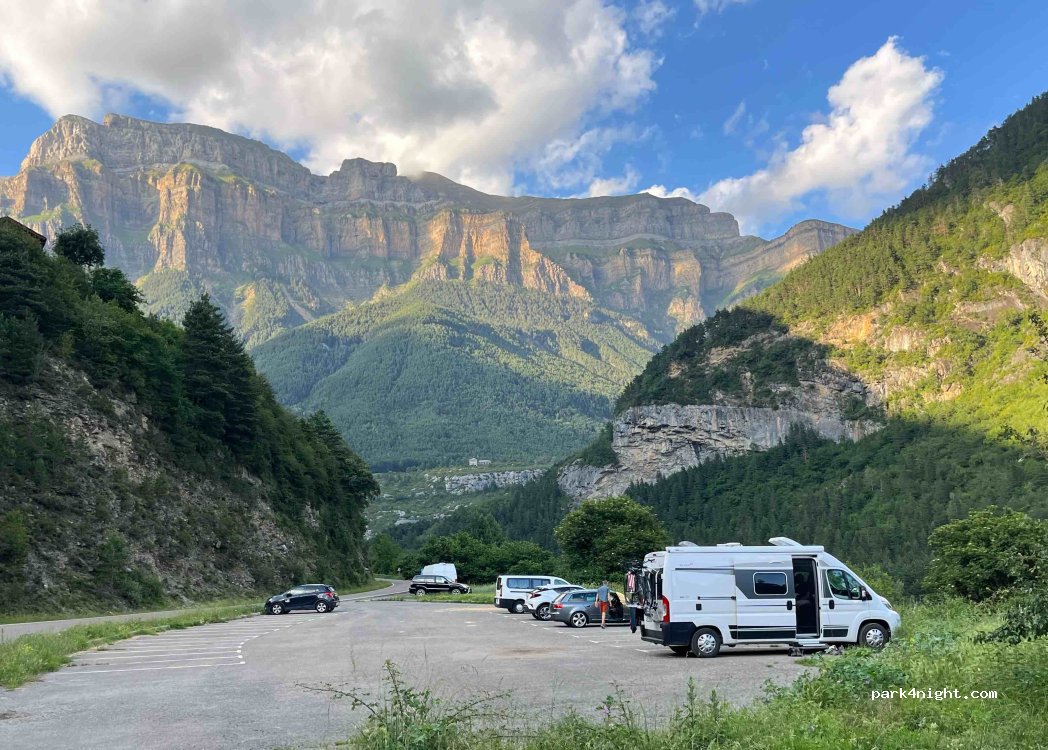 (22376) Torla-Ordesa - Unnamed Road — foto