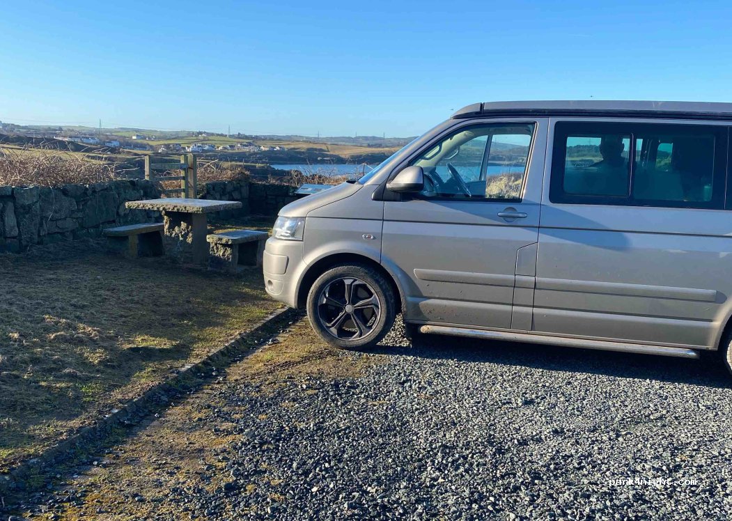 (LL67 0LN) Cemaes Bay - Unnamed Road — foto 5