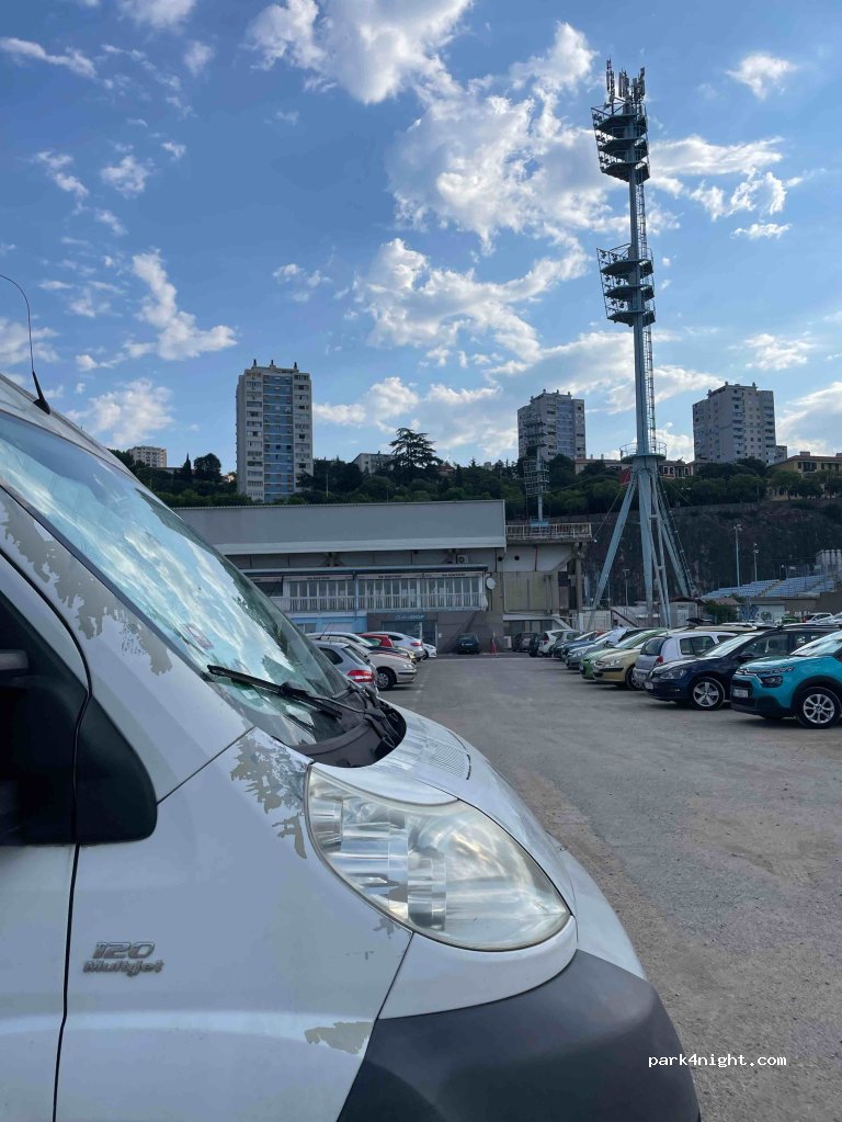 (51000) Rijeka - 48 Pulska ulica — foto 4