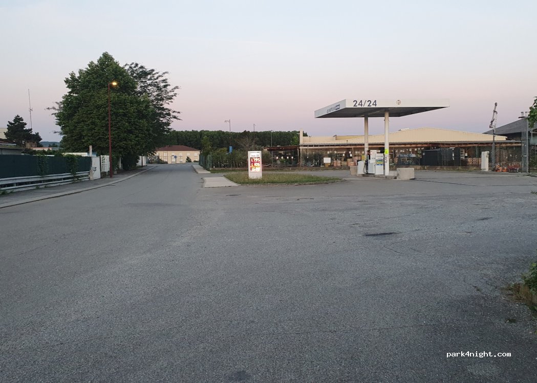 (26330) Châteauneuf-de-Galaure - 8 Rue des airs — foto 2