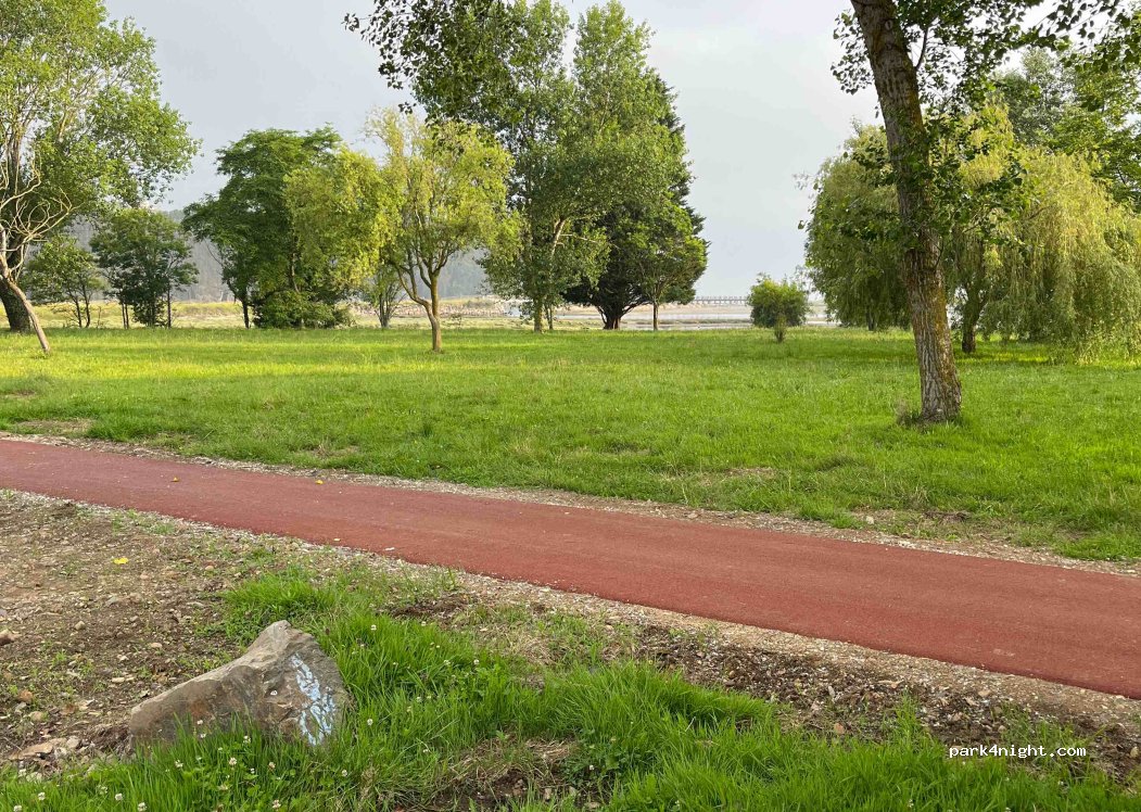 (33710) Navia - 61 Avenida del Pardo — foto