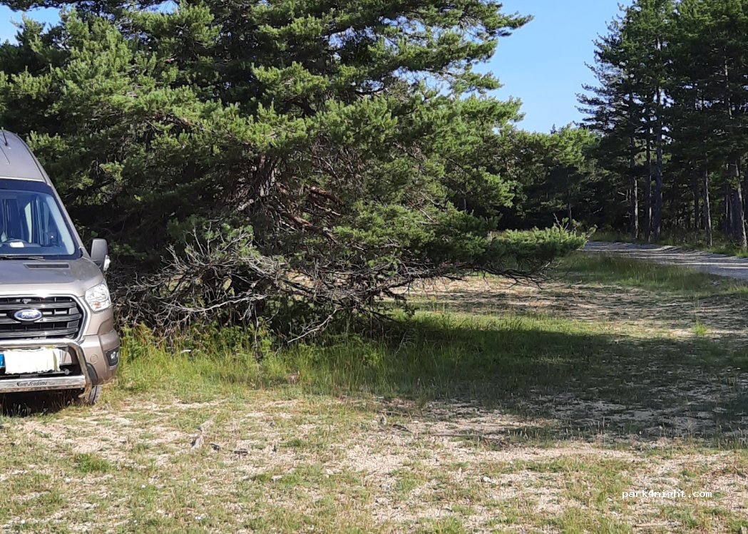 (05700) Trescléoux - Unnamed Road — foto