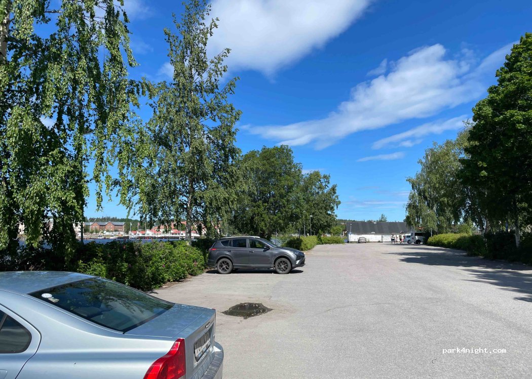 (871 31) Härnösand, - 11 Storgatan — foto 2