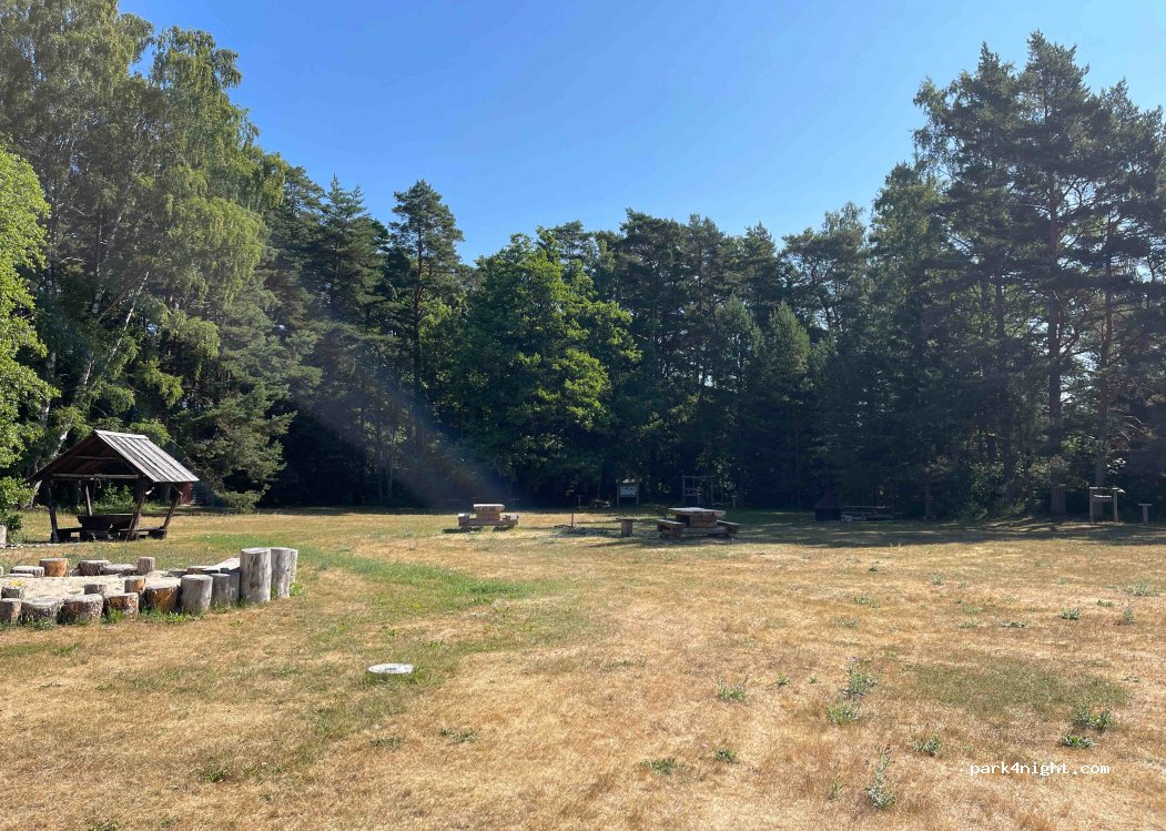 (92230) Hiiu maakond - Unnamed Road — foto 2