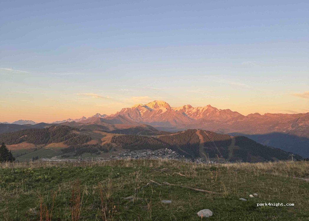 (73400) Cohennoz - Unnamed Road — foto 2