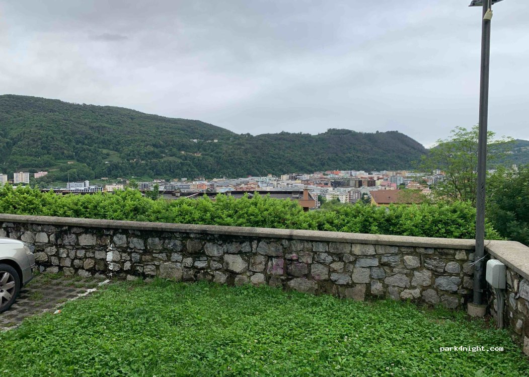 (22100) Como - 31 Via San Giacomo — foto 2