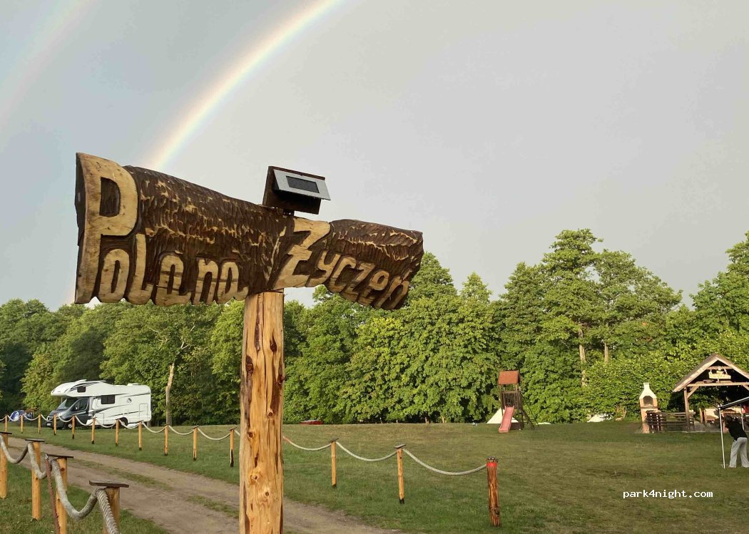 Pole kempingowe Glamping Polana Życzeń — foto 5