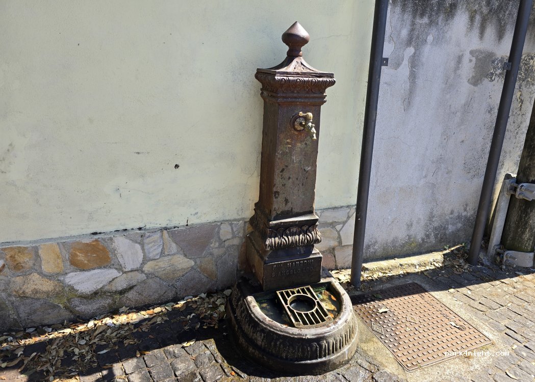 (09078) Sennariolo - 2 Strada Statale 292 Nord Occidentale Sarda — foto