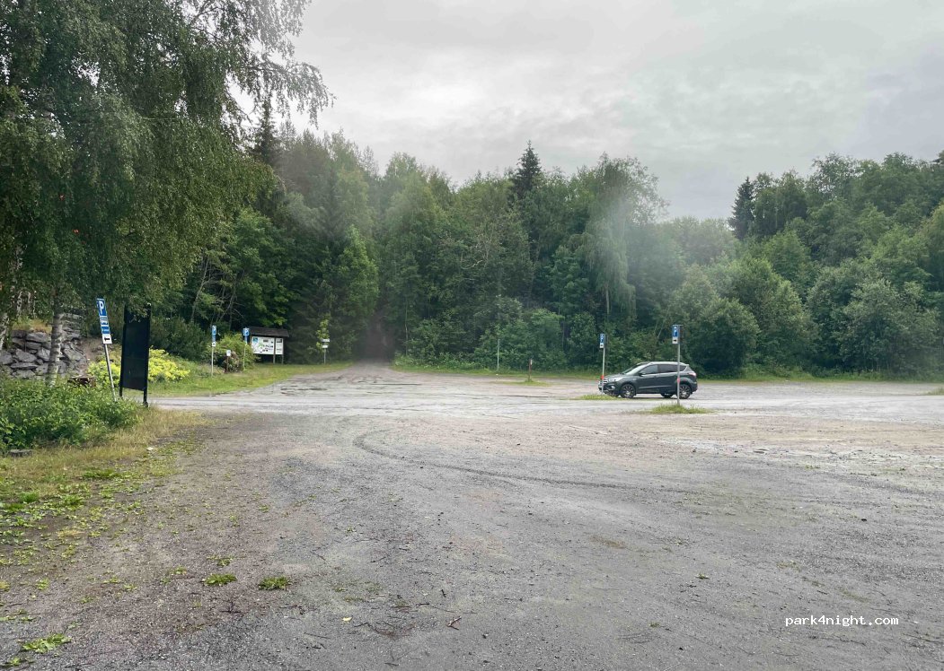 (905 87) Klabböle - Unnamed Road — foto