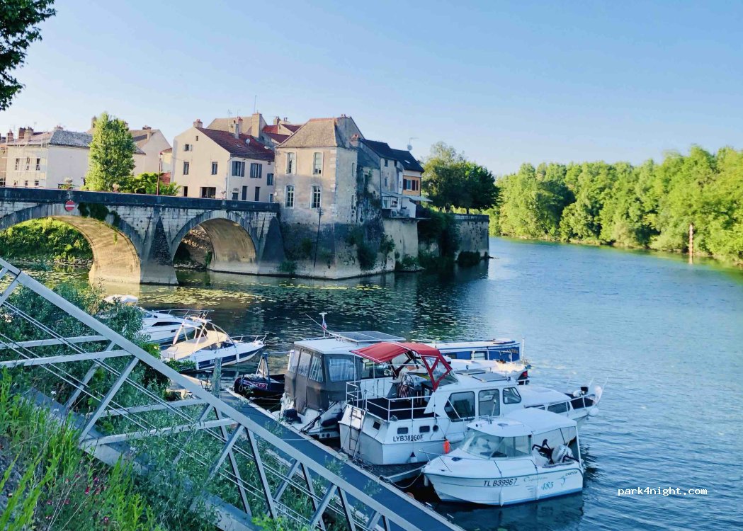 Camping municipal de Bragny Sur Saône — foto 3