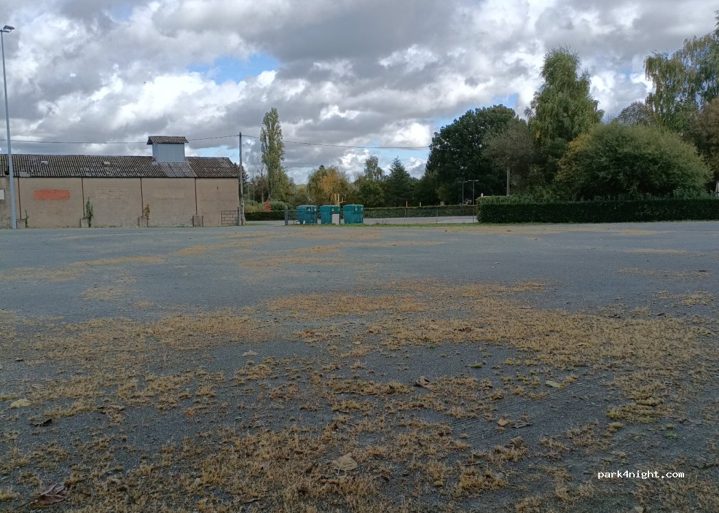 (36230) Saint-Denis-de-Jouhet - 1 Rue Flandres Dunkerque — foto 2