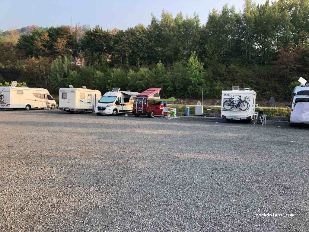 Wohnmobilstellplatz — foto 2