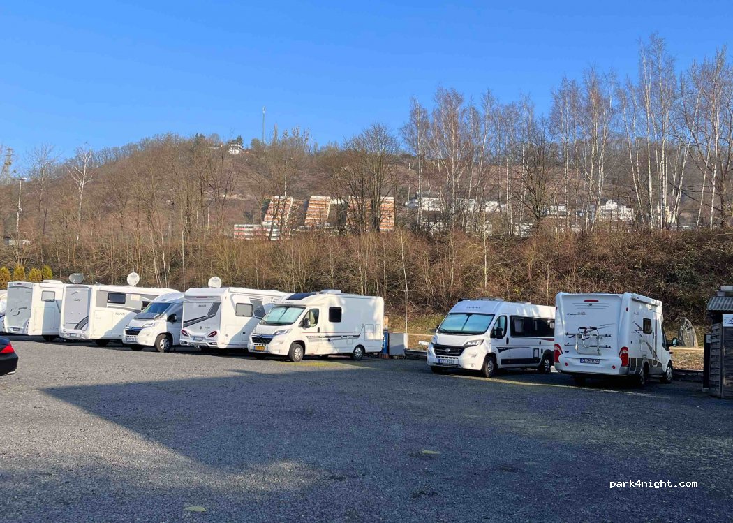 Wohnmobilstellplatz — foto 3