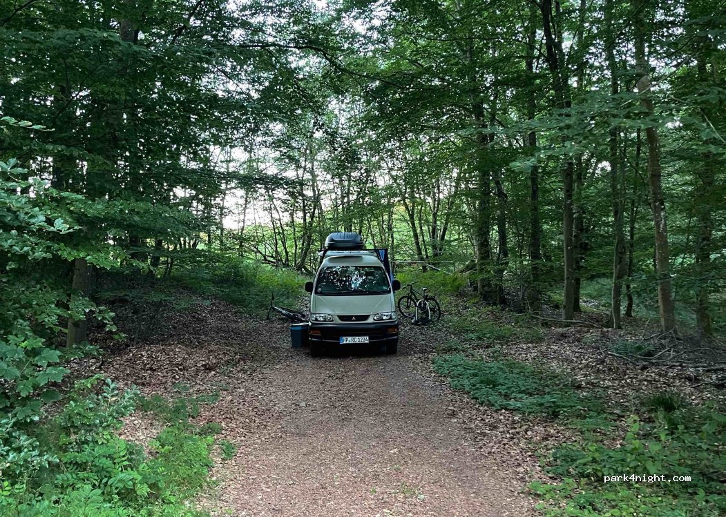 (54570) Hohenfels-Essingen - Unnamed Road — foto