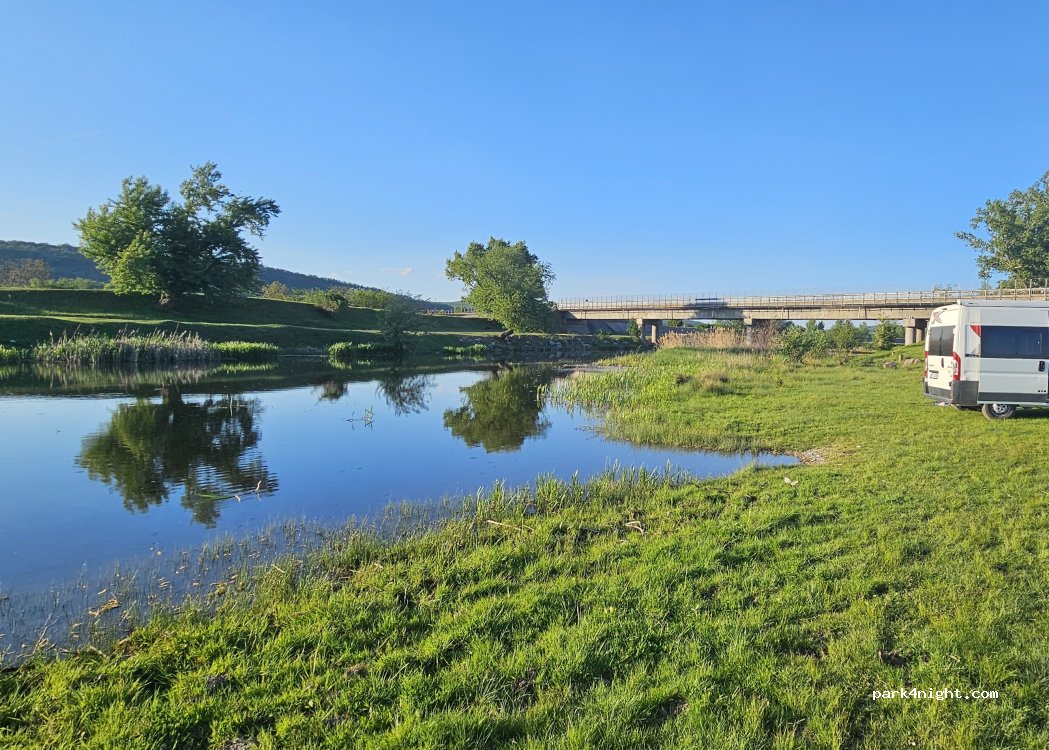 (325W+5P) Fughiu - unnamed road — foto 5