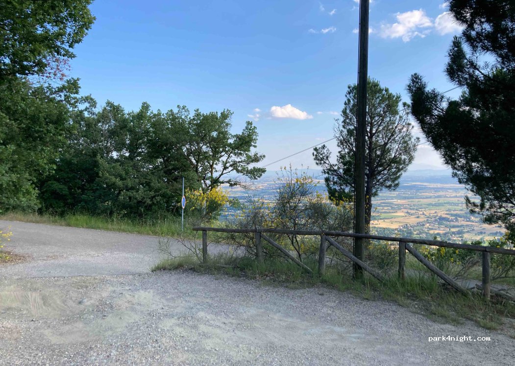 (52100) Arezzo - Strada Comunale Monte Lignano — foto 3