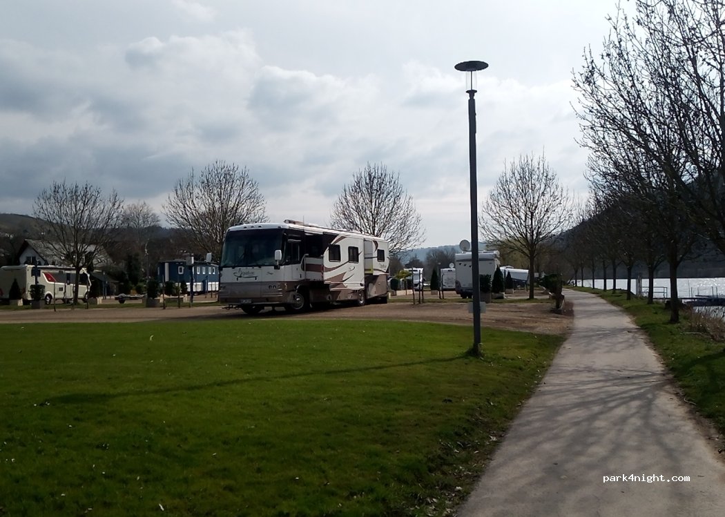 (54347) Neumagen-Dhron - 18-19 Moselstraße — foto 5