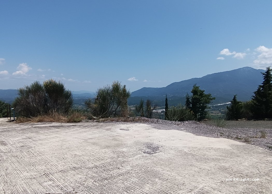 (422 00) Kalampaka - Unnamed Road — foto