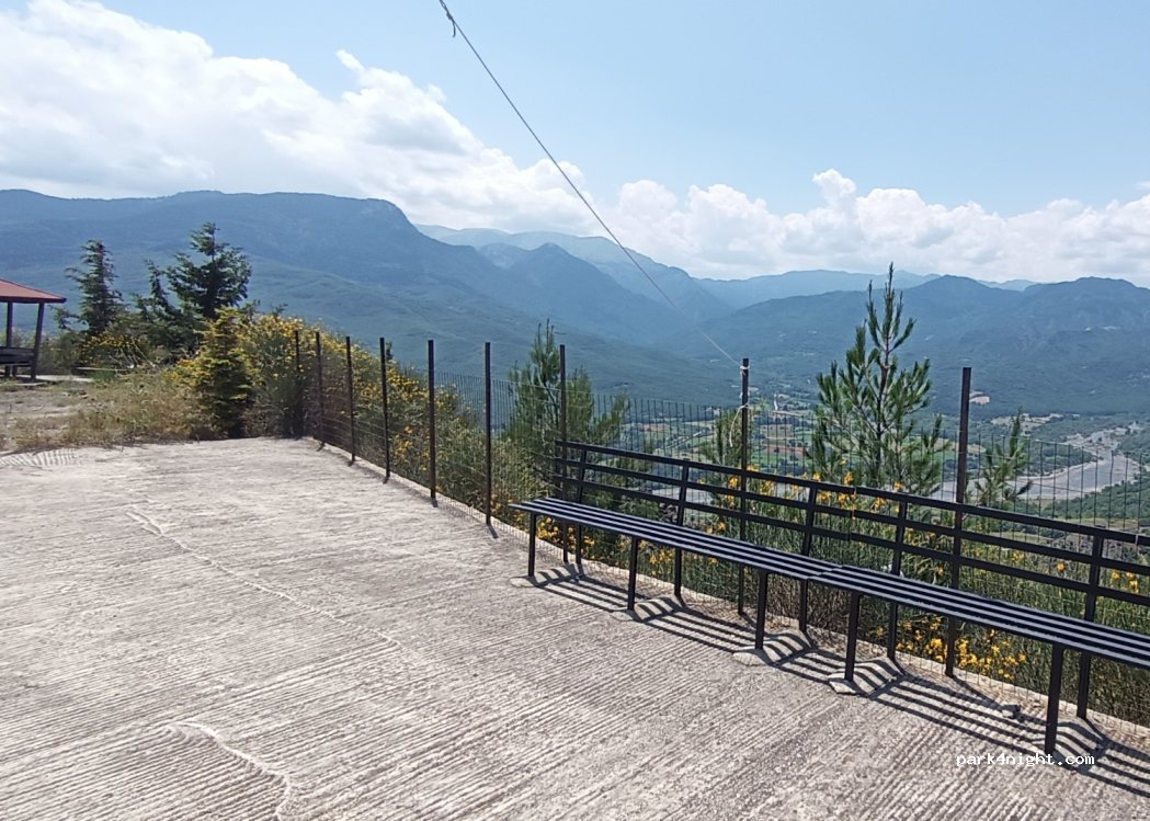 (422 00) Kalampaka - Unnamed Road — foto 2