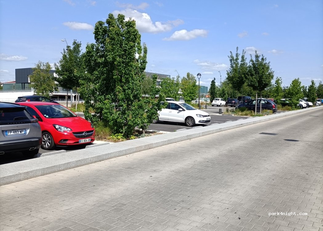 (52100) Saint-Dizier - 18-20 Rue Lamartine — foto 2