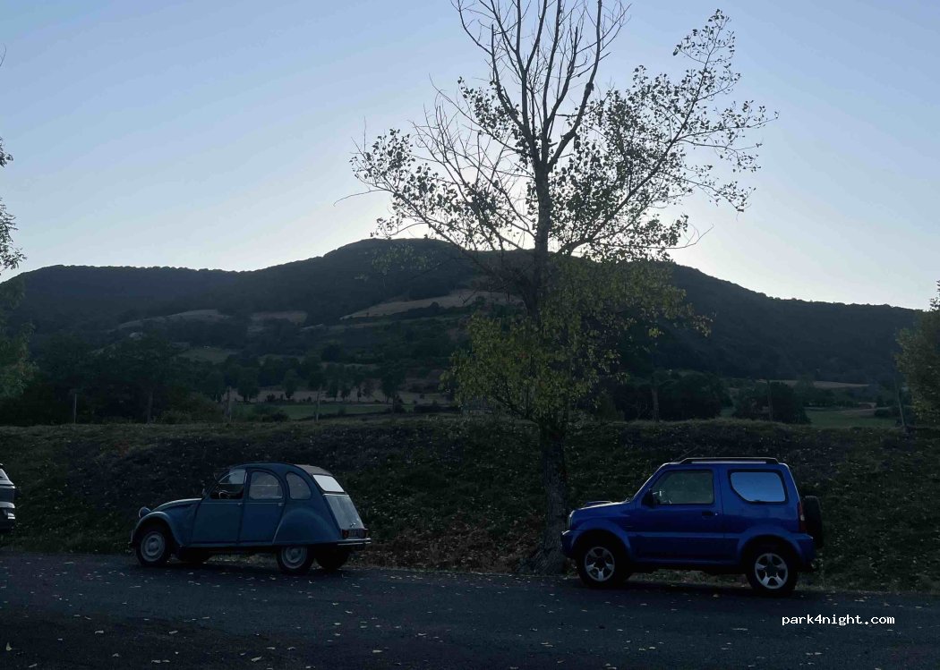 (15400) Cheylade - 5 Les Courbettes — foto 4